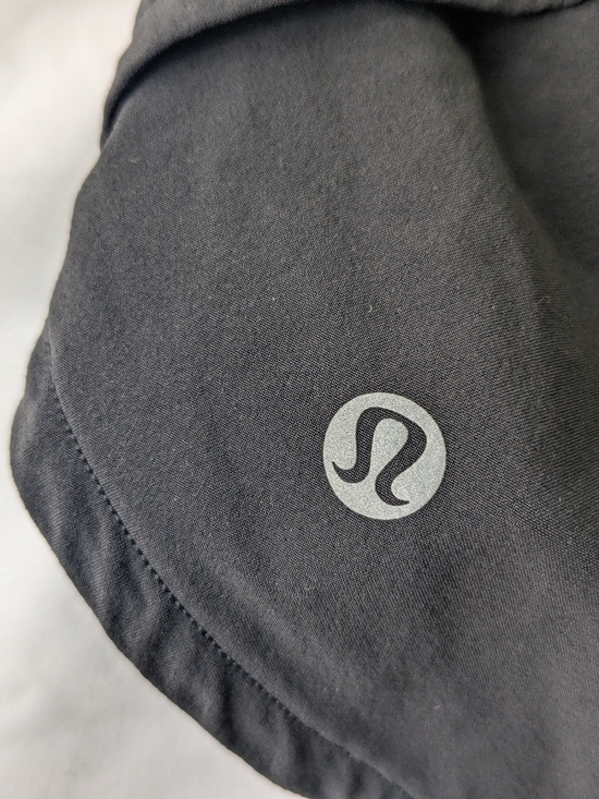 lululemon athletica Pants - lululemon athletic Black Workout Shorts Size 10
